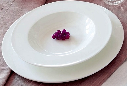 Nei ristoranti i clienti spendono sempre meno: tra crisi e diete ecco cosa succede in Italia